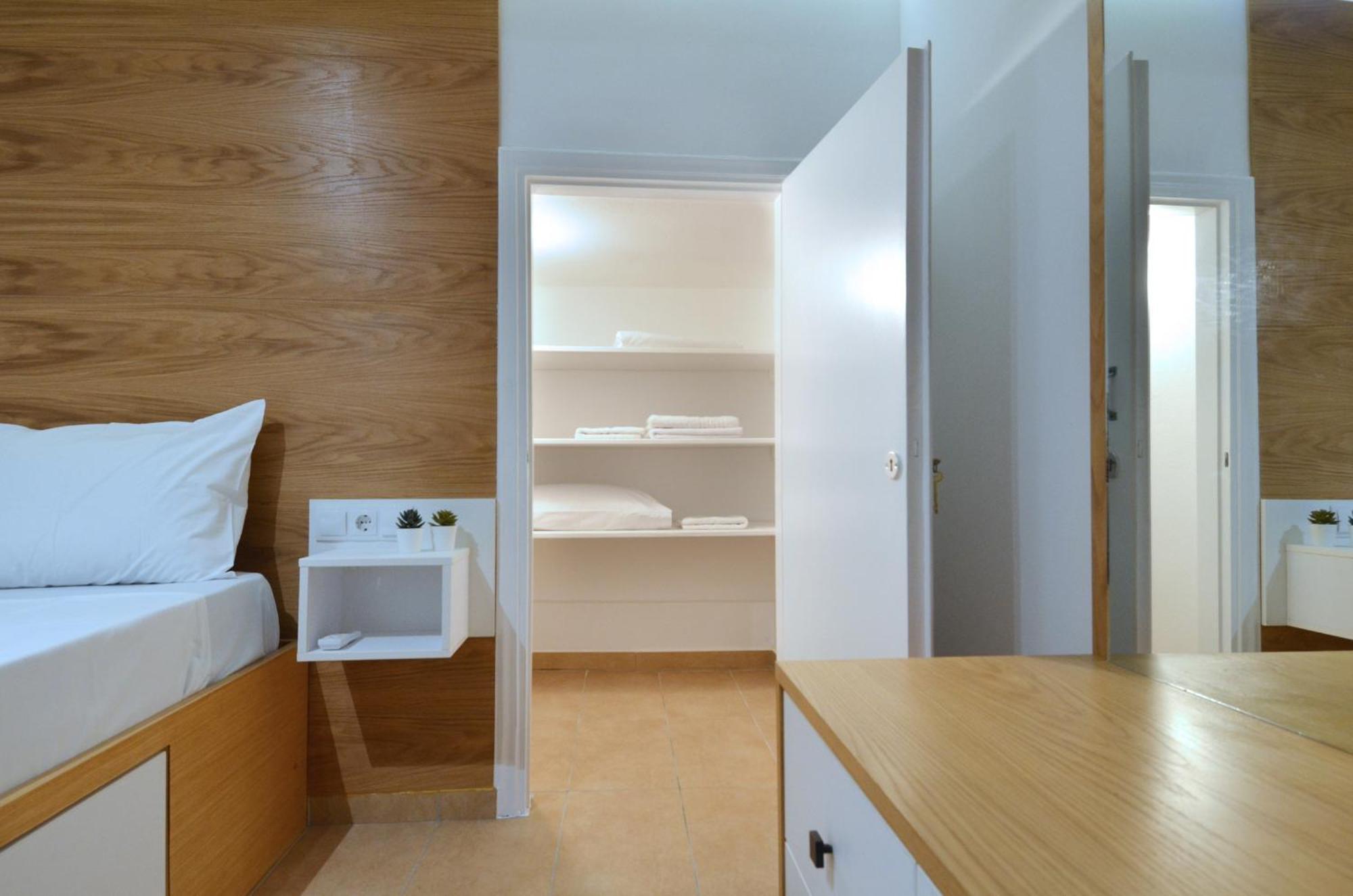 Acropolis, A Nice And Minimal Apartment เอเธนส์ ภายนอก รูปภาพ
